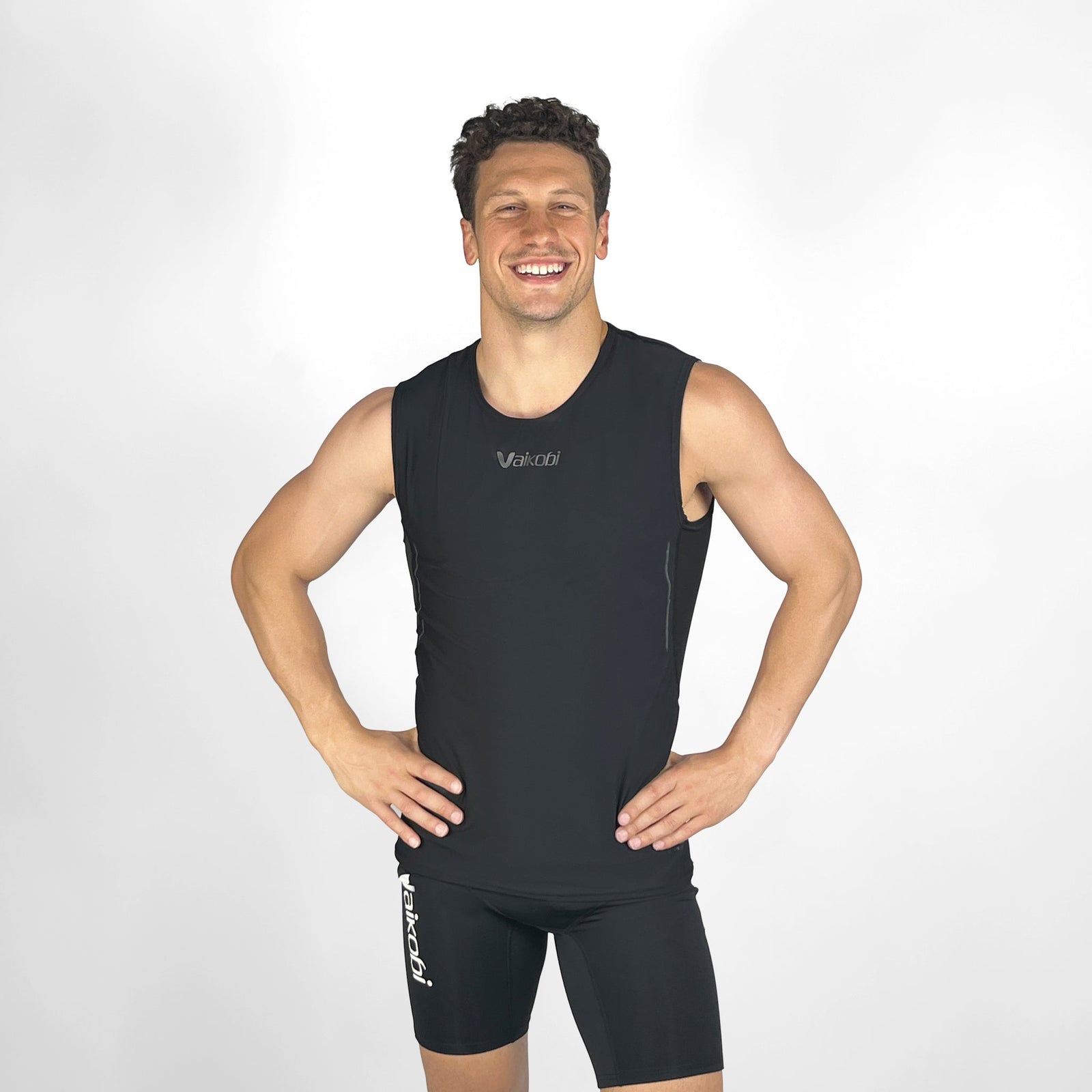 Vaikobi VCOLD Base Layer Vest black front