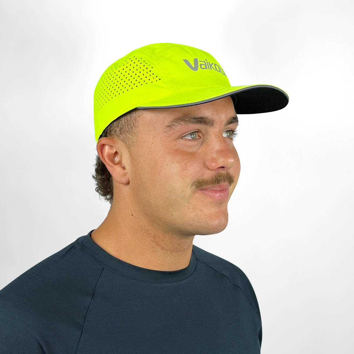 Vaikobi Lightweight Ocean Cap Yellow - front view