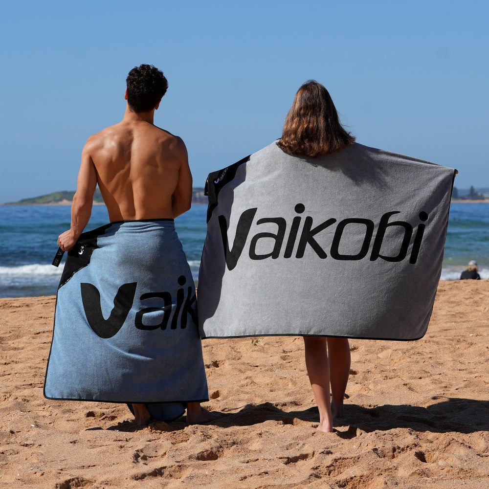 Vaikobi Beach Towel with Zip Pocket Grey and Ocean Blue - both colors on the beach